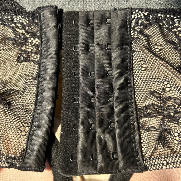NWT Dynamite Lace Bustier - Picture 5 of 9